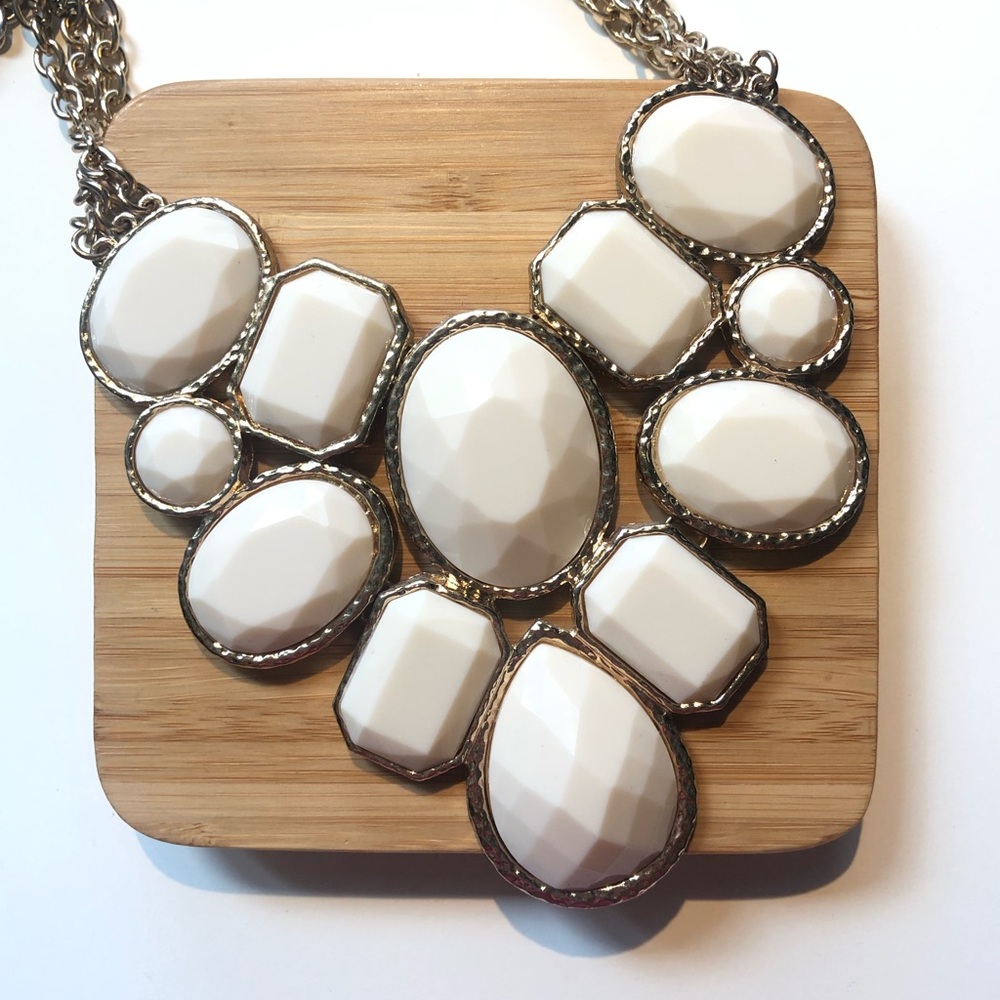 White and Gold Chunky Statement Necklace